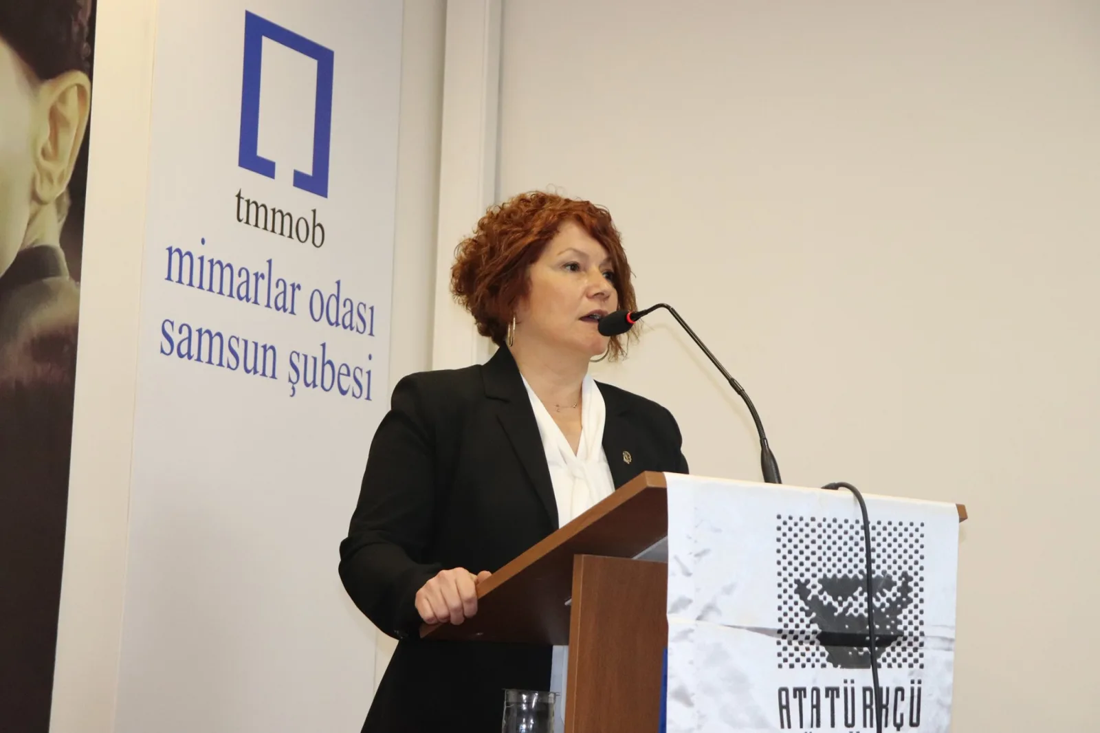 Özkefeli: “Liyakat dedikçe mülakat”