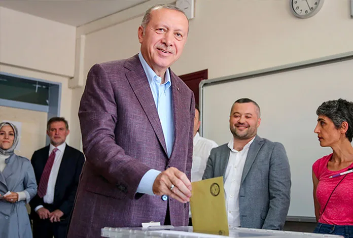 AK Parti artık birinci parti değil!