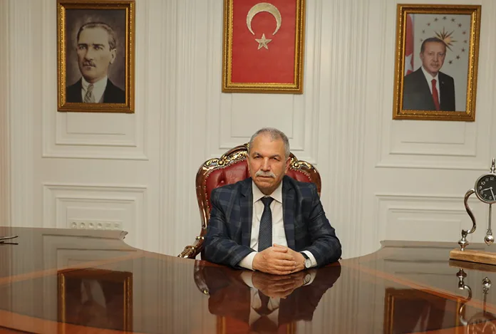 “Cumhuriyet geleceğimizin en büyük güvencesidir”