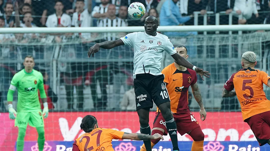 Galatasaray ve Beşiktaş sezonun ilk derbisinde karşı karşıya geliyor