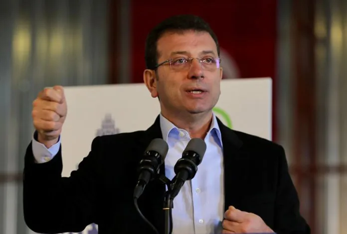 İmamoğlu, İstanbulluları saat vererek uyardı