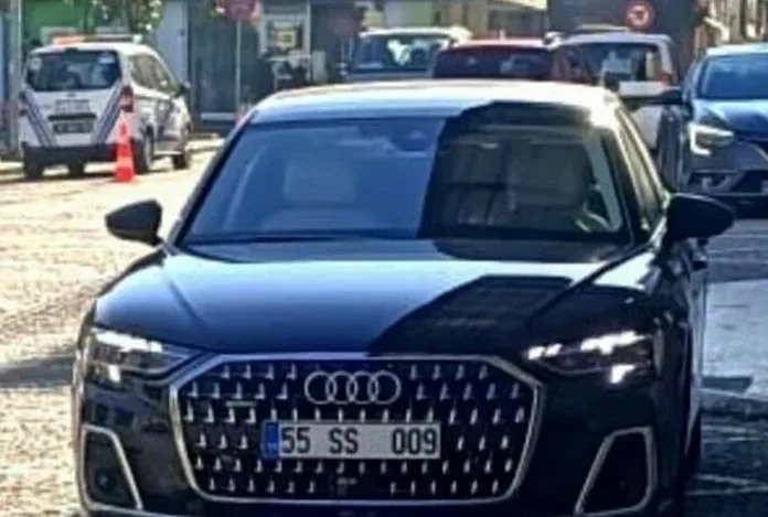 7.5 milyon liralık makam aracı Türkiye gündeminde!