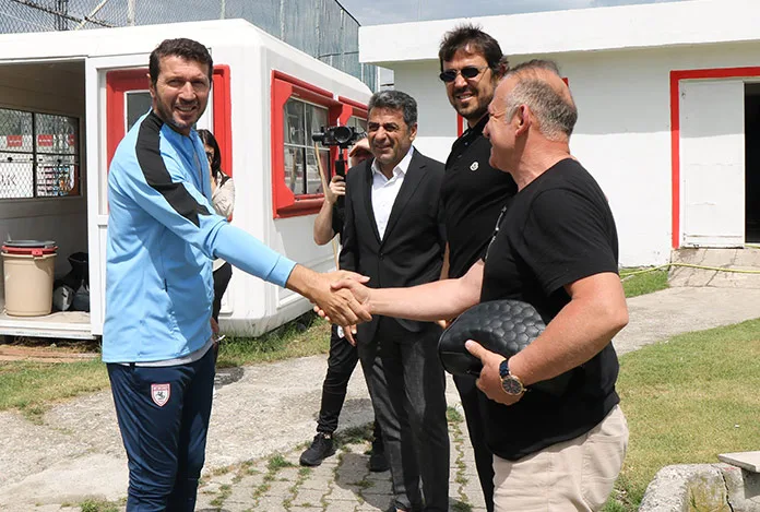 Samsunspor efsanelerinden tam destek