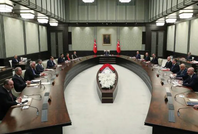 Cumhurbaşkanlığı Kabinesi’nin gündeminde asgari ücret var