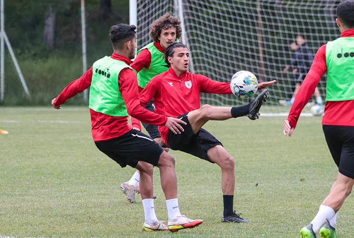 Samsunspor’da 10 futbolcu forma giyemedi