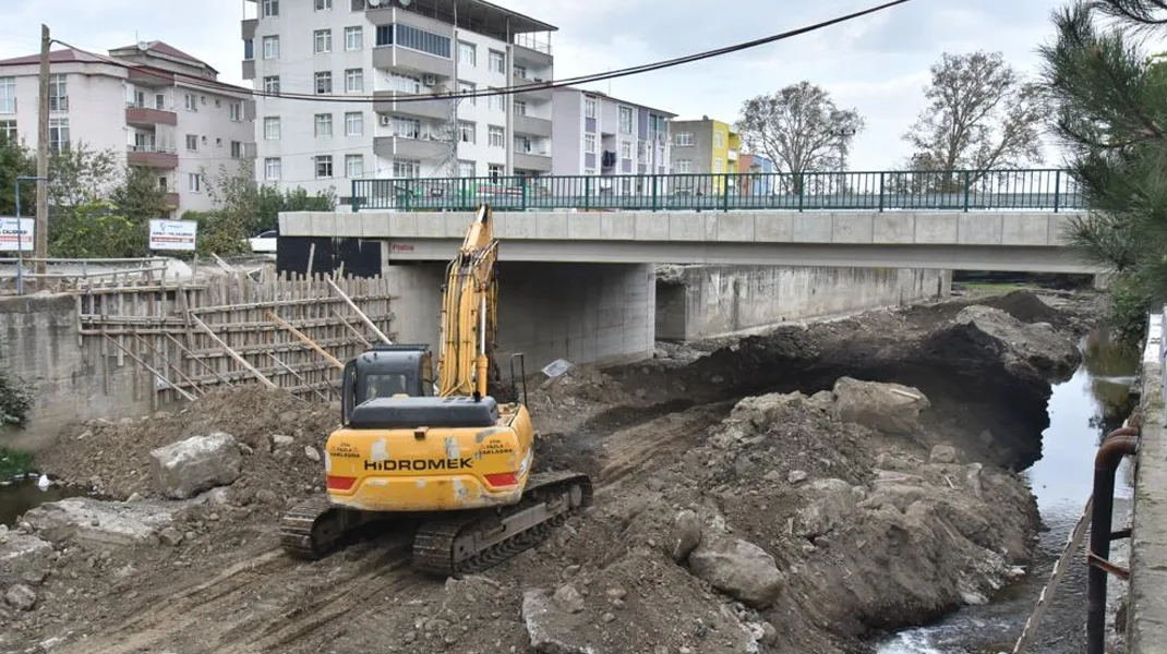Tekkeköy’e yeni köprü