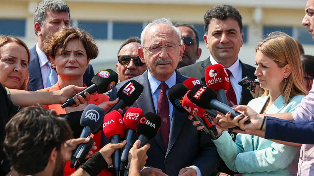 Kemal Kılıçdaroğlu, tutuklu milletvekili Can Atalay’ı ziyaret etti