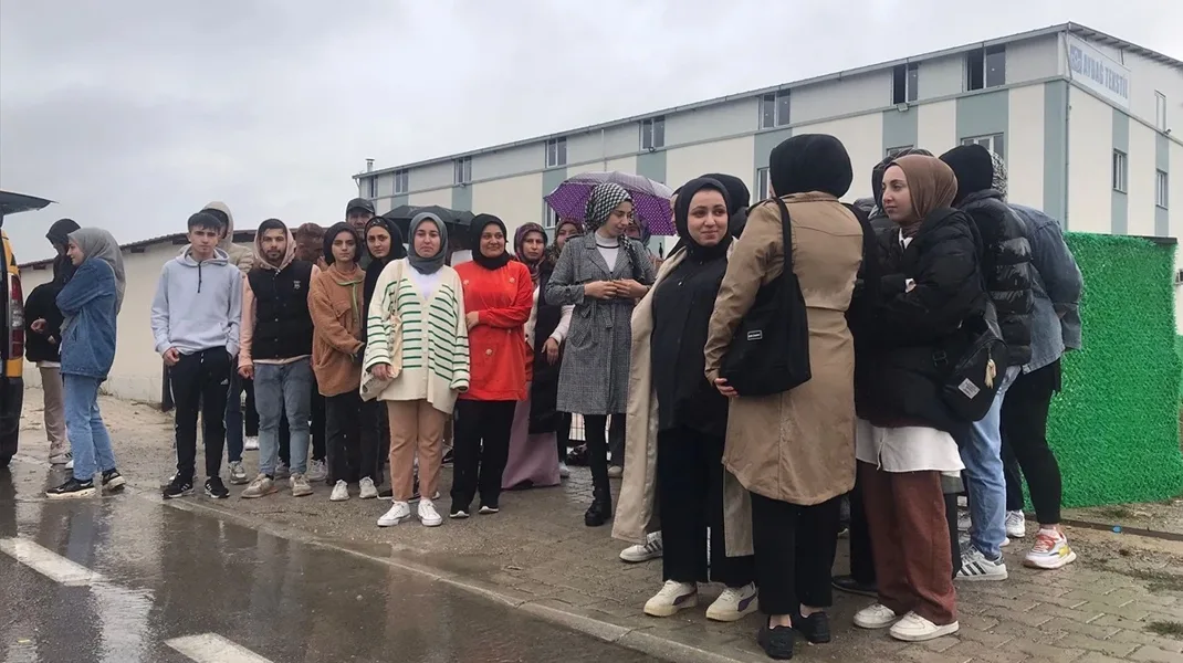 Samsun’da maaşlarını alamayan işçiler eylem yaptı