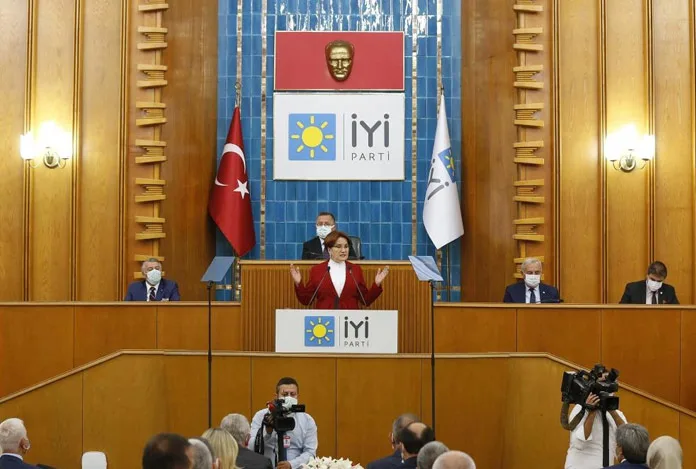 İYİ Parti’de ‘ön seçim’ teklifi
