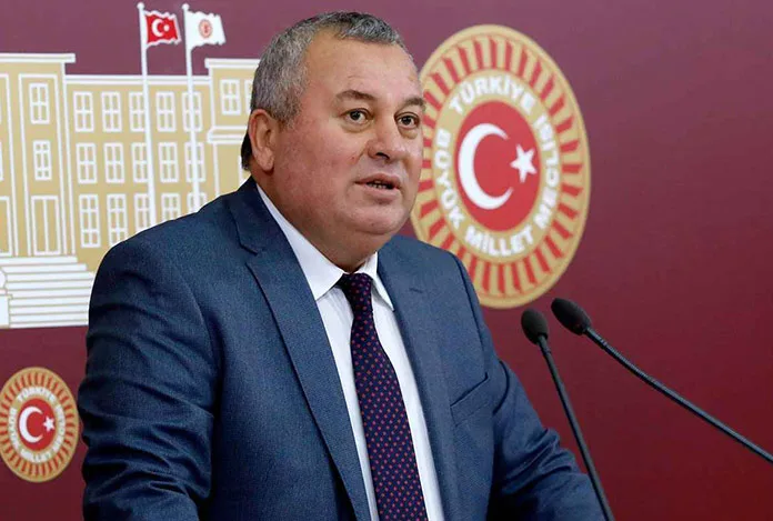 “Kimse bizi sığınmacı korkaklarla bir görmesin”
