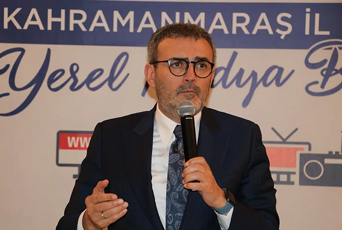 Mahir Ünal: “Cumhuriyet alfabemizi, dilimizi, düşünmemizi yok etmiştir”