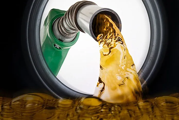 Benzine zam geliyor