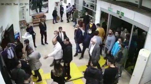 Mersin’de meclisi bastılar