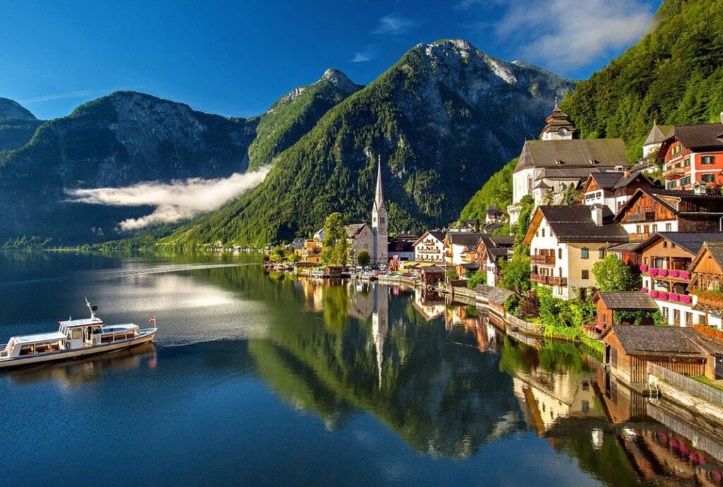 Avusturya’da aşı olmayanlar 3600 Euro ceza ödeyecek