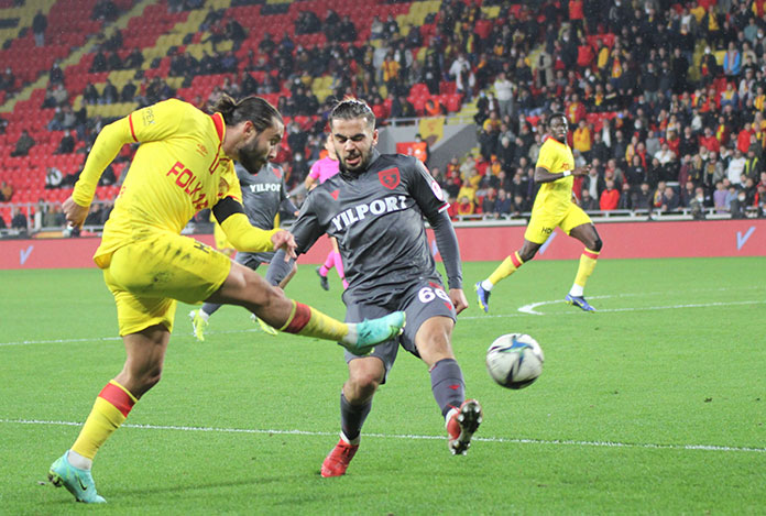 Samsunspor kupaya veda etti