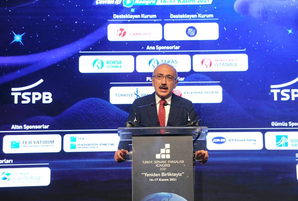 Lütfi Elvan istifa etti