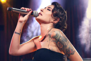 Melek Mosso’ya Atakum’dan davet