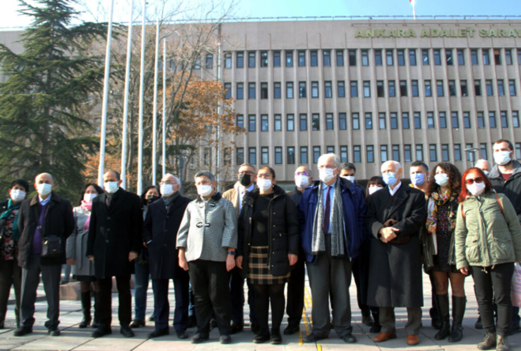 Sağlık Bakanı hakkında suç duyurusu