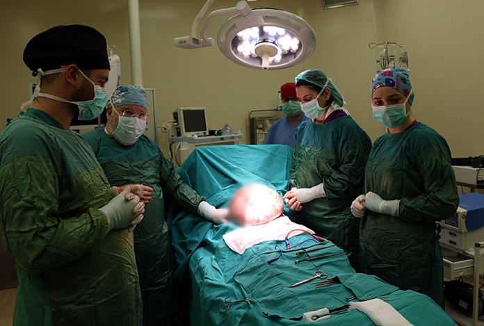 55 kilo girdiği ameliyattan 44 kilo çıktı