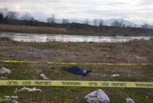 İki çocuk babası ırmak kenarında ölü bulundu