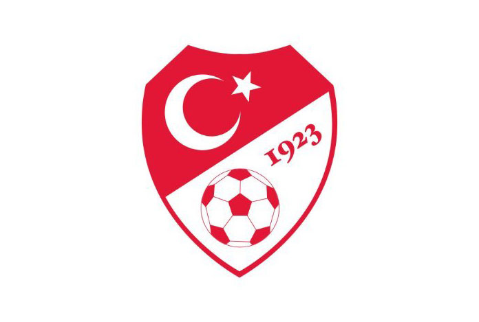 Maçlara girişte 3 doz aşı şart