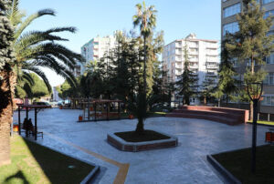 Uğur Mumcu Parkı baştan aşağı yenilendi