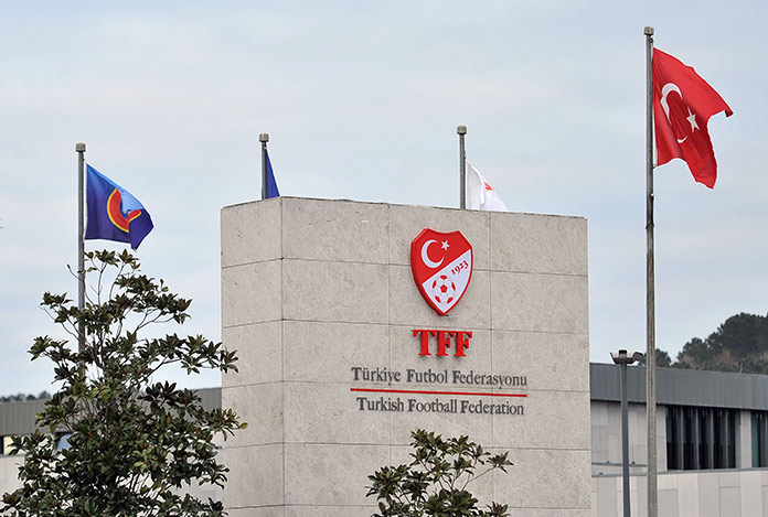 Özdemir’den şok talep: Şampiyonluk primi almayın…