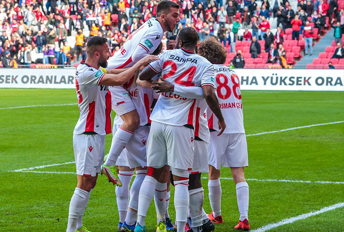 Samsunspor’un bileği bükülmüyor