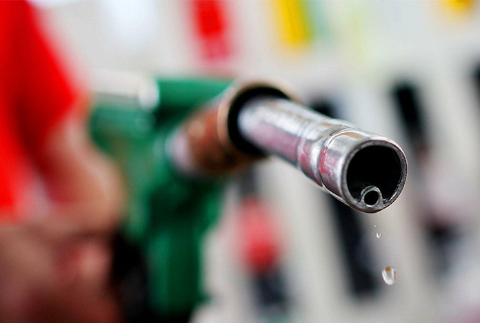 Benzine perşembe günü indirim geliyor