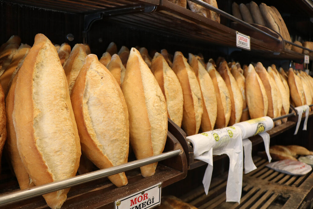 İstanbul’da ekmek 5 lira oluyor