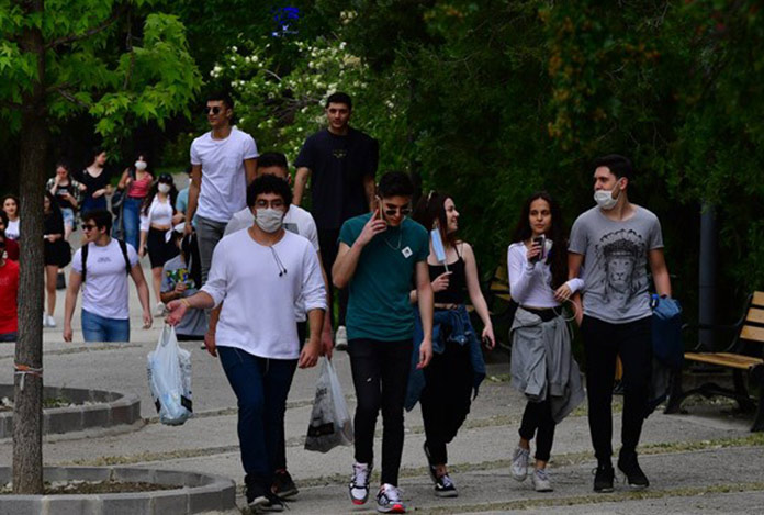 İlk defa oy kullanacak gençlerin tercihi belli oldu