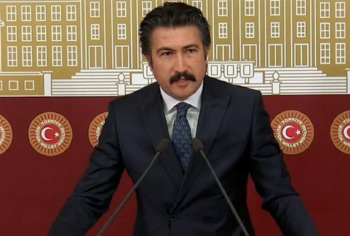 Cahit Özkan görevden alındı