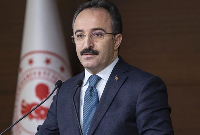 “Sokakta gördüğünüz her esmer tenli kaçak göçmen değil”