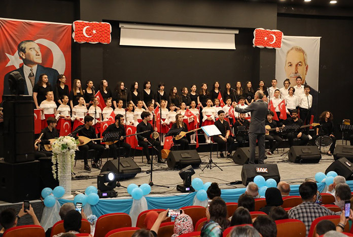 İlkadım Çocuk ve Gençlik Korosu’ndan müzik ziyafeti