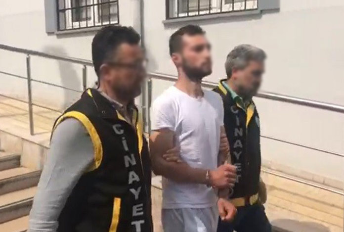 Samsun’a gidemediği için annesini boğarak öldürdü!