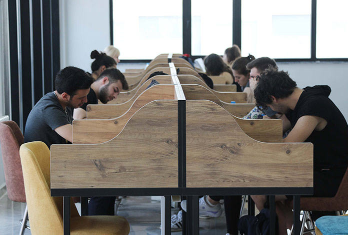 Atakum’da öğrenciler sınava burada hazırlanıyor