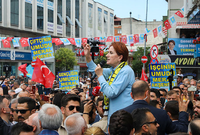 Akşener Samsun’da: “İsrafı, hırsızlığı bitireceğiz”
