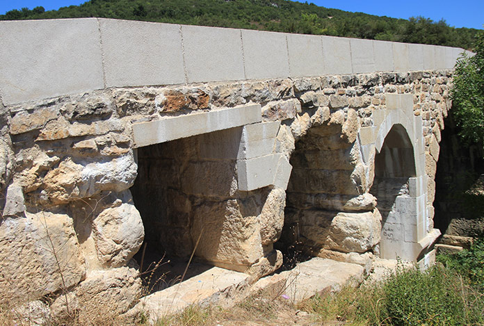 2 bin yıllık Roma köprüsü, ‘Ytong’ köprü oldu