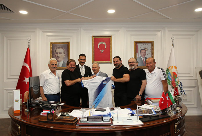 İlkadım’dan amatör kulüplere destek