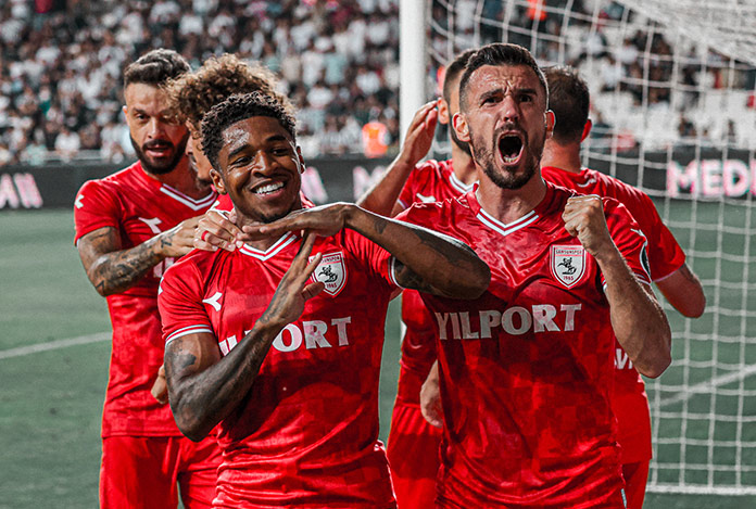 Samsunspor galibiyetle başladı