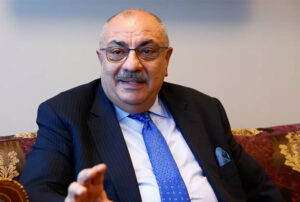 AK Partili Tuğrul Türkeş’in doktor kızı da Türkiye’yi terketmiş!