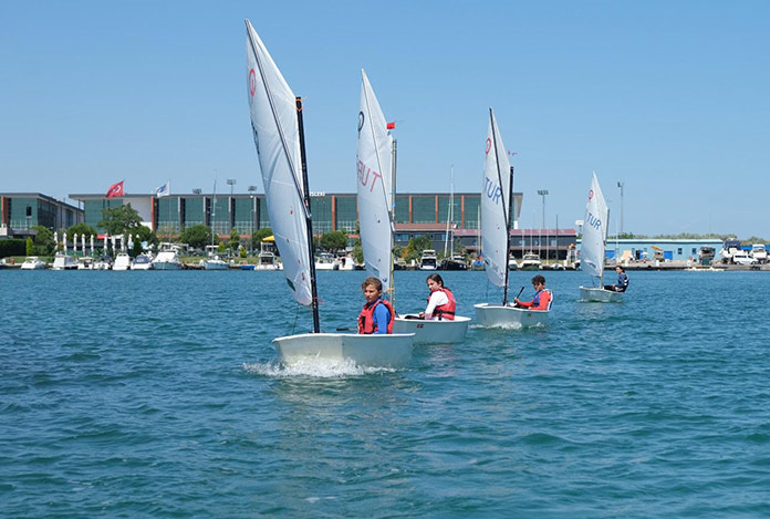 Samsun Yelken Kulübü sporcuları Zafer Bayramı Kupası’na hazır