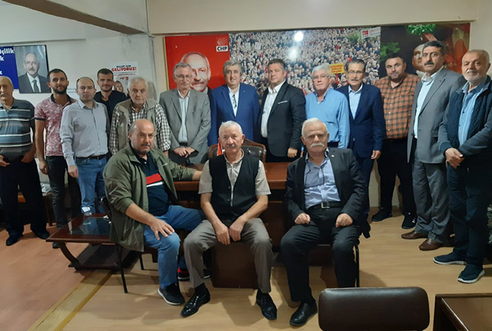 Murat Çan’dan CHP Çarşamba İlçe Başkanı İlhan Yürükcü’ye ‘hayırlı olsun’ ziyareti