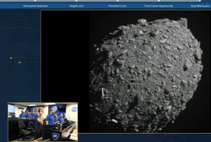 NASA’nın uzay aracı asteroit ile çarpıştı