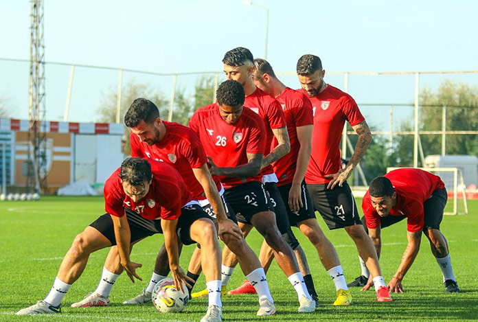 Samsunspor ile Sakaryaspor 32. randevuda