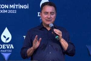 Ali Babacan Trabzon’da: “İki yılda enflasyonu tek haneye indireceğiz”