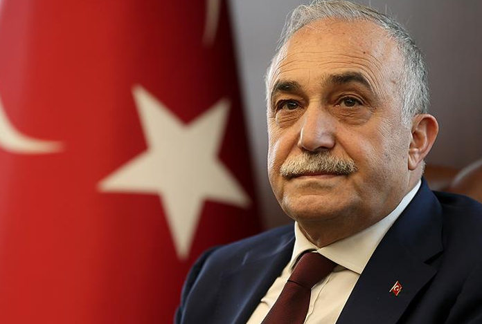 Ahmet Eşref Fakıbaba, AK Parti’den ve milletvekilliğinden istifa etti