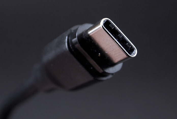 Akıllı telefonlara tek tip şarj zorunluluğu getirildi