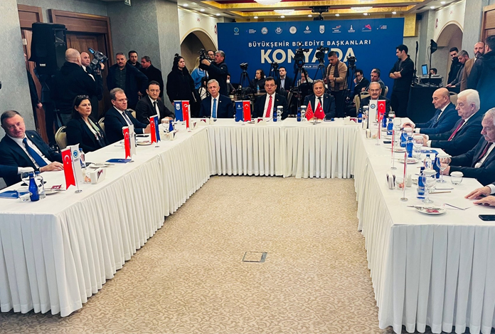 CHP’li belediye başkanlarından ortak açıklama: “Bu yolculukta Kemal Kılıçdaroğlu’na güveniyoruz”