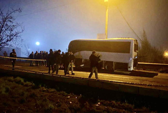 Diyarbakır’da çevik kuvvet aracına saldırı: 9 polis yaralandı